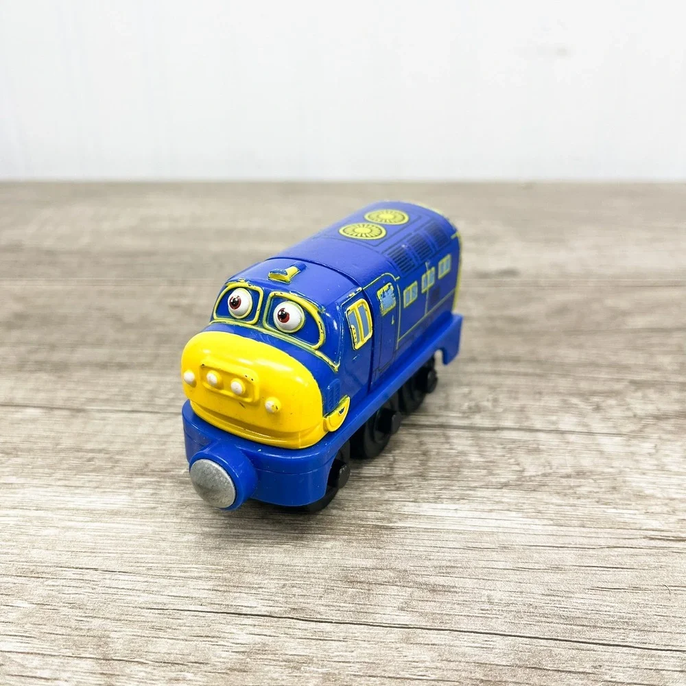 Chuggington Brewster Wooden Railway Toy Train Engine Blue Magnetic